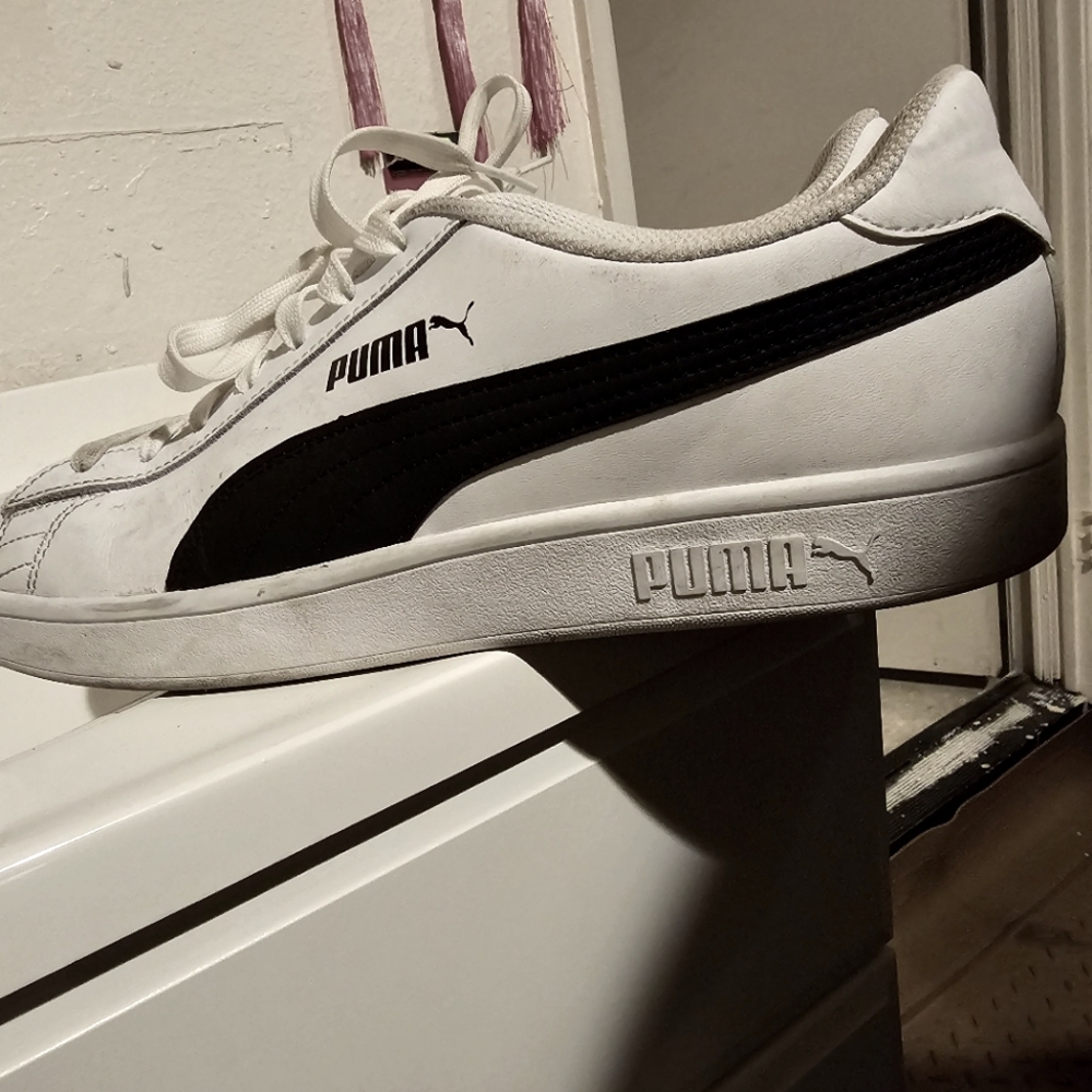 PUMA White Sneaker